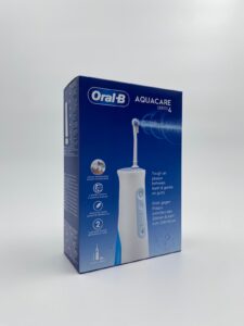 Oral-B Aquacare Series 4 - Idropulsore Portatile con Tecnologia Oxyjet